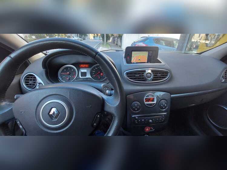 Renault Clio 1.5 DCI 105CV foto 4